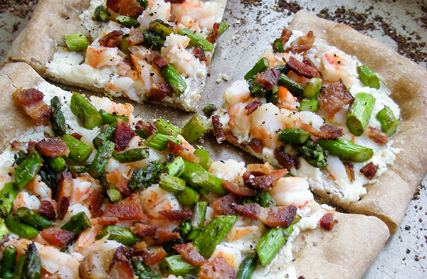 ShrimpBaconAsparagusPizza-1a